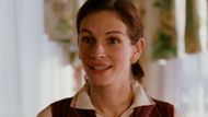 Julia Roberts in Mona Lisa Smile | Image via Columbia Pictures